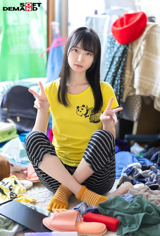 元引きこもりのポコチン絵師 鳥羽いく（20） 実家にお邪魔して1泊2日のAVデビュー撮影 画像2