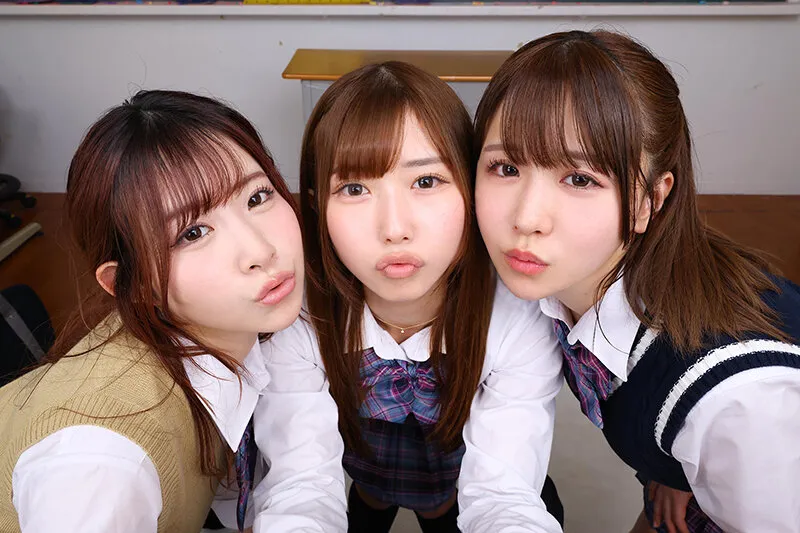 【VR】【8K VR】3年H組ハーレム美少女祭り! 全員と生中出し放題SP学園祭! 画像3